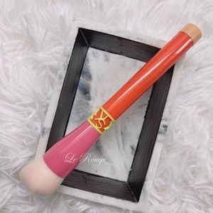 Sonia kasha limited edition foundation brush